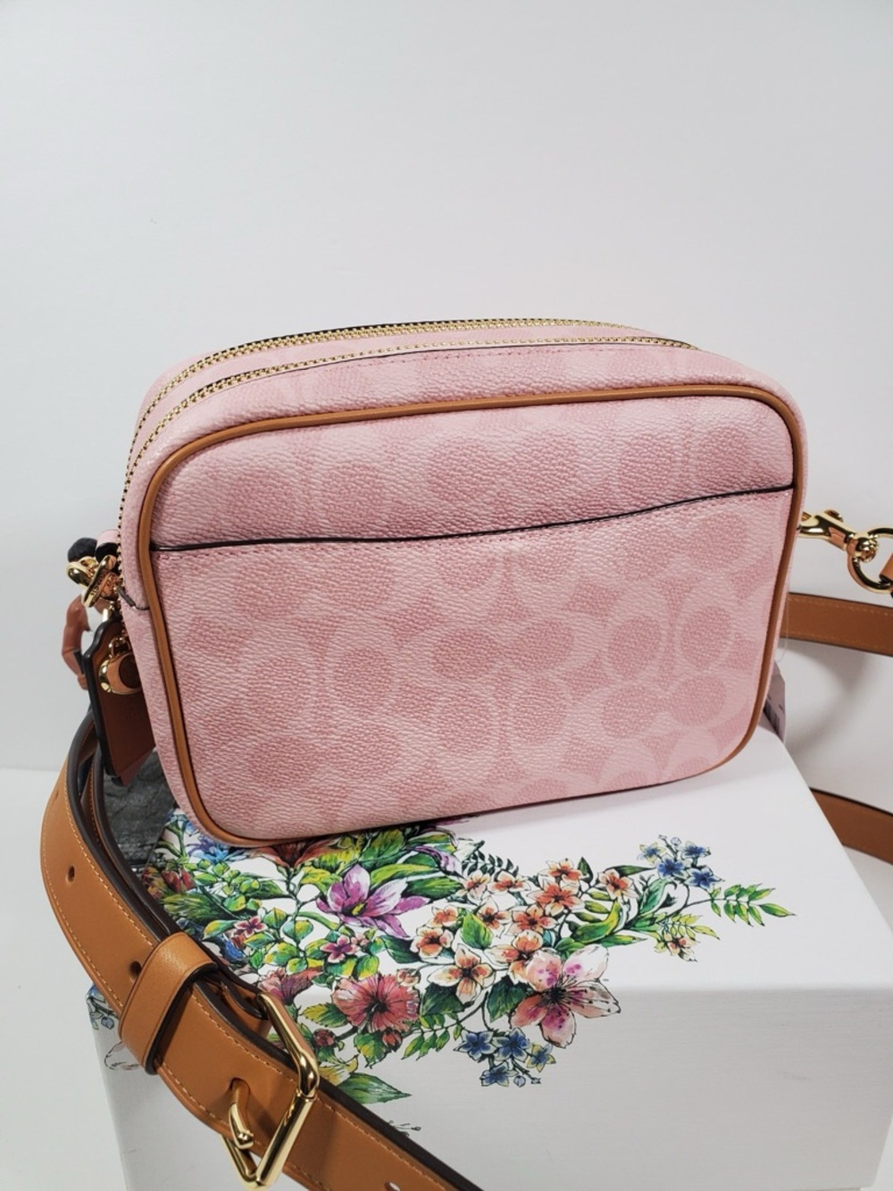 NWT Coach Powder Pink Mini Carey Crossbody Bag in Signature Canvas - Picture 2 of 13